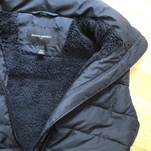 Banana Republic Puffer Vest